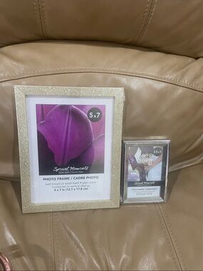 Special Moments Glitter Photo Frame - Cream Sparkle and silver